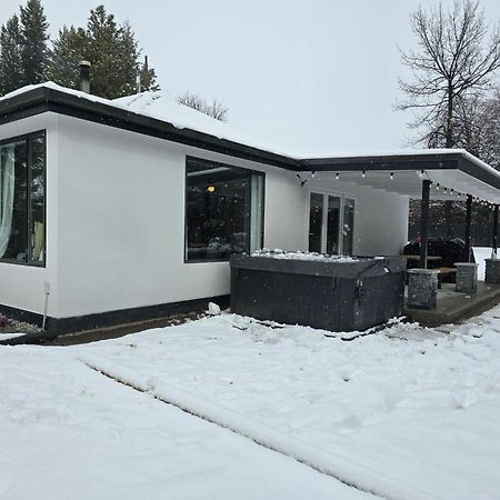 Galaxy 3Br Modern Home With Fireplace Outdoor Spa Lake Tekapo Exterior photo