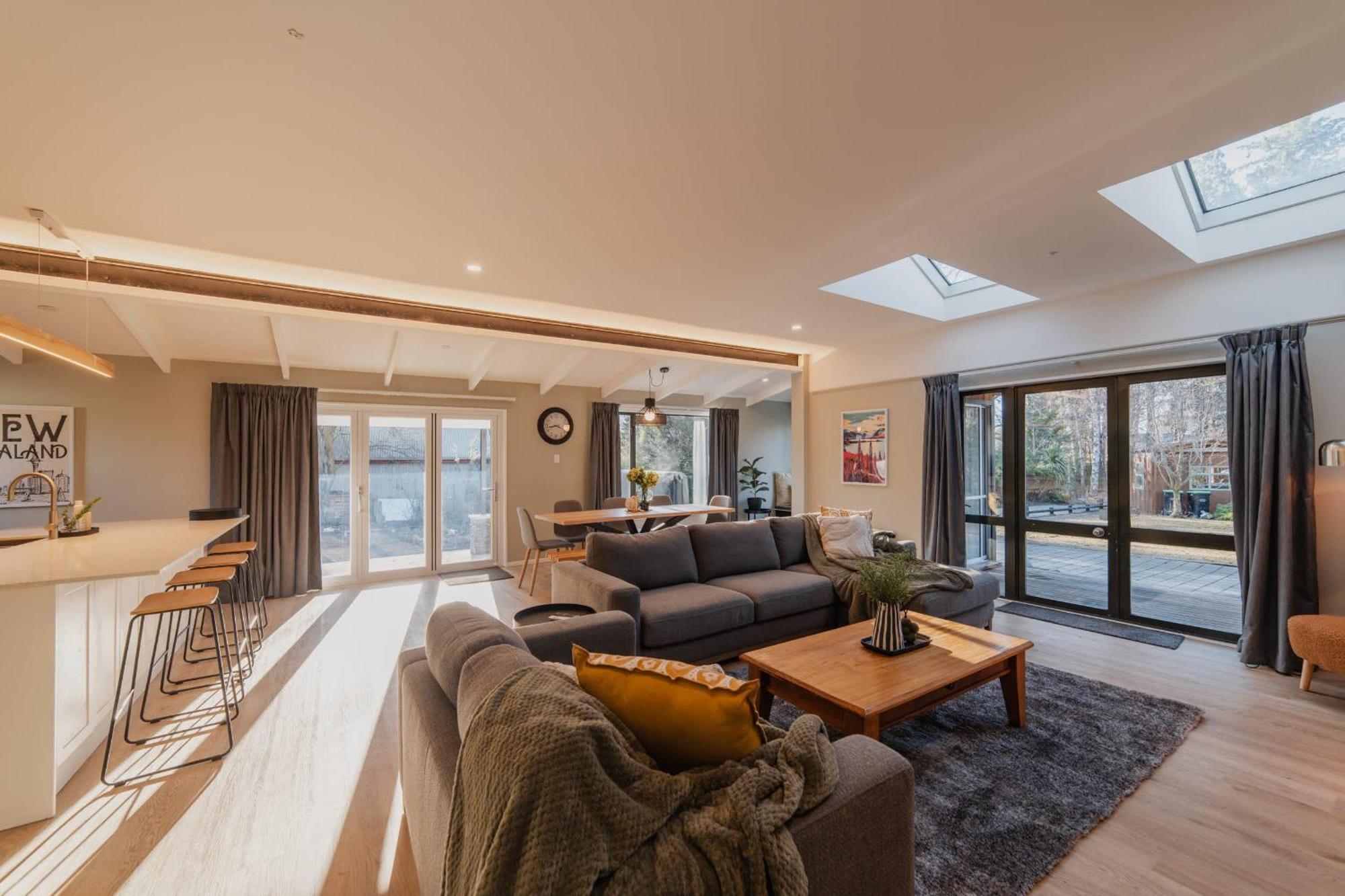 Galaxy 3Br Modern Home With Fireplace Outdoor Spa Lake Tekapo Exterior photo